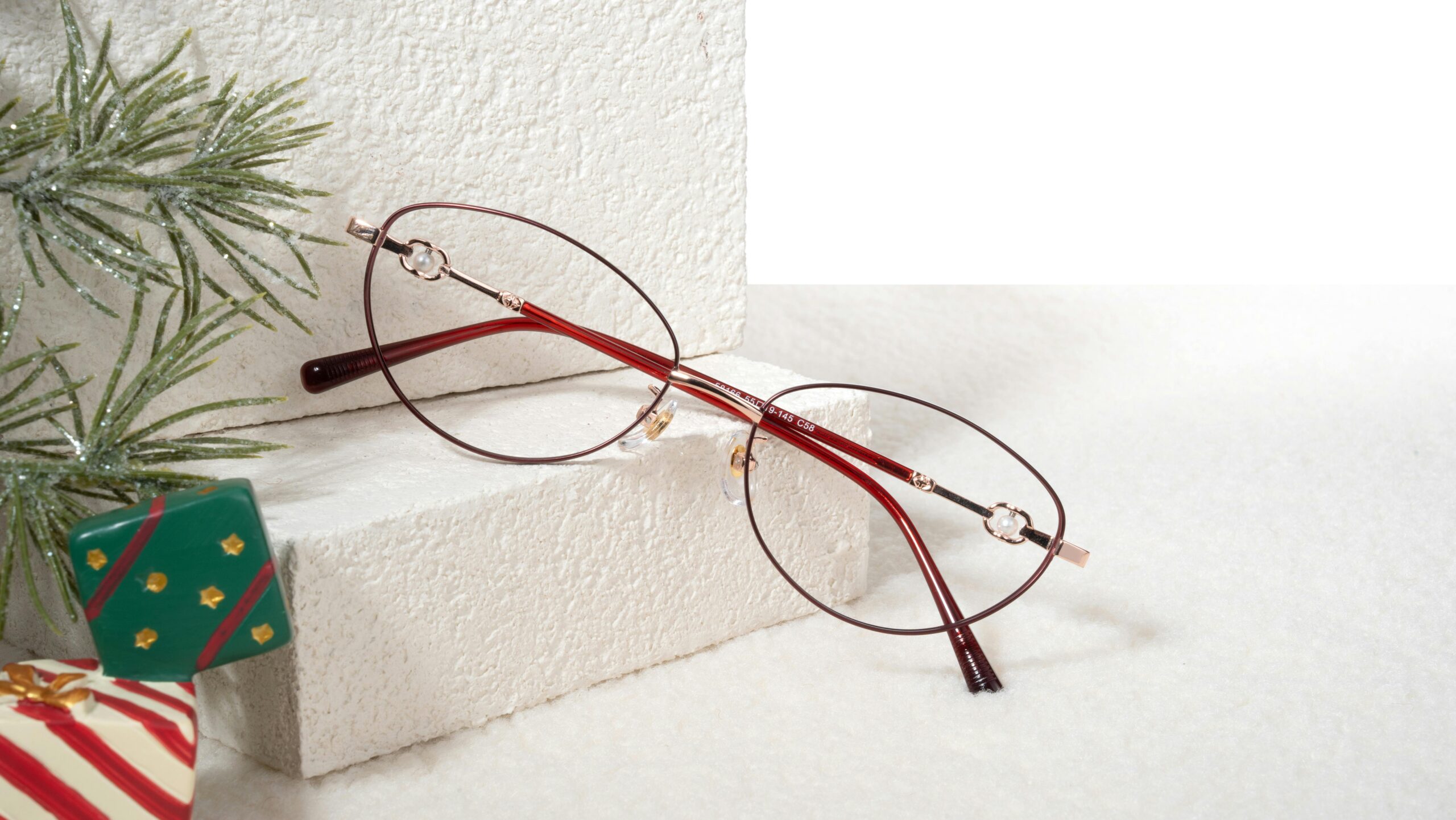 pexels glassesshop gs 1317359316 30329902 pexels glassesshop gs 1317359316 30329902